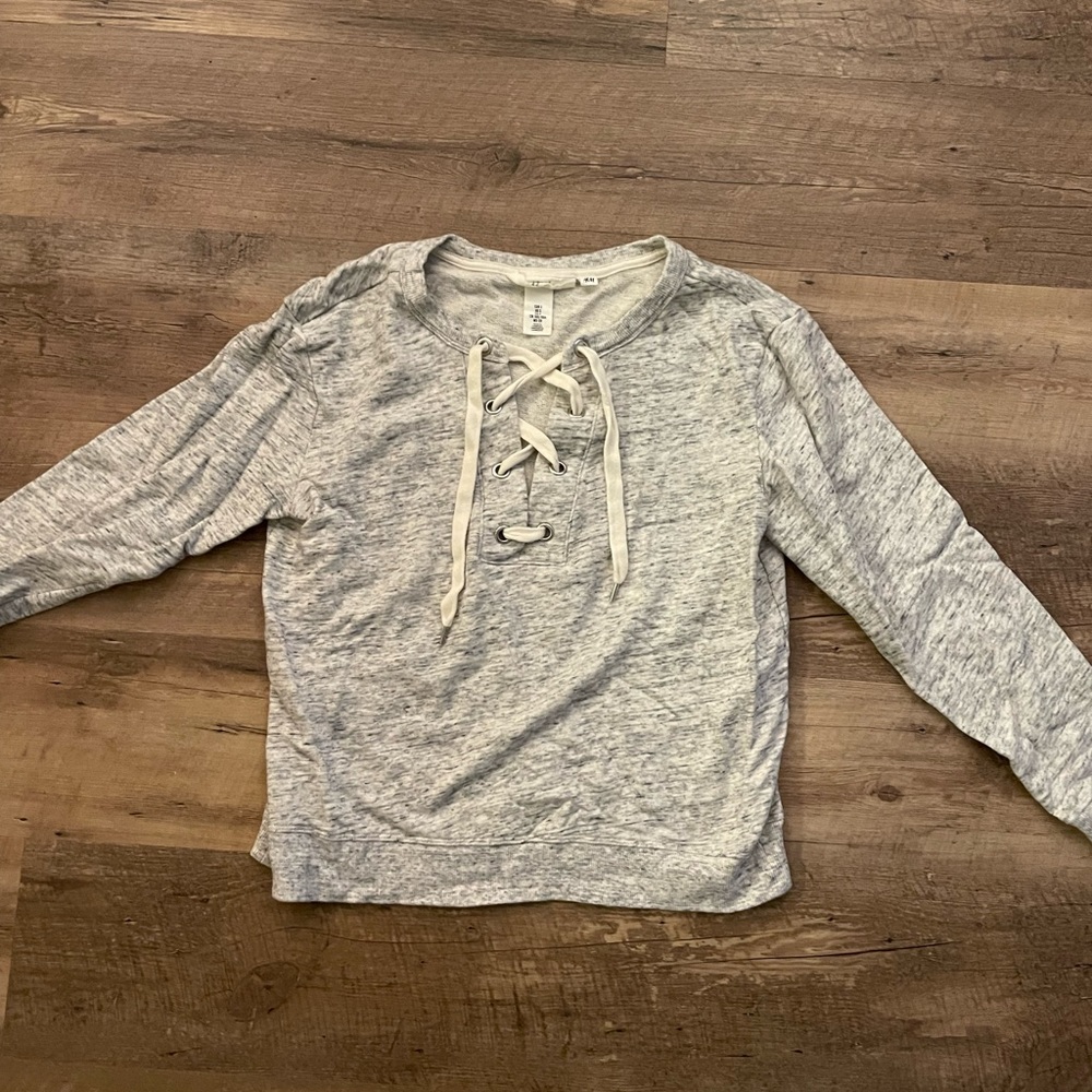 Size small lace up crew sweater